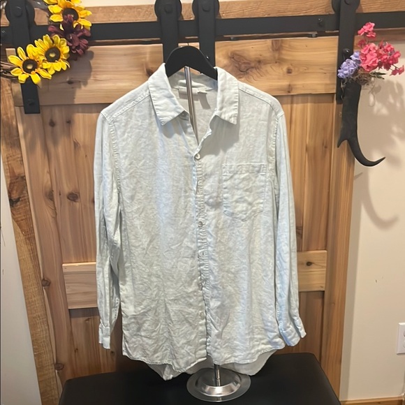 Chico's Tops - Chico's Soft Blue/Green Button-Up 100% Linen
